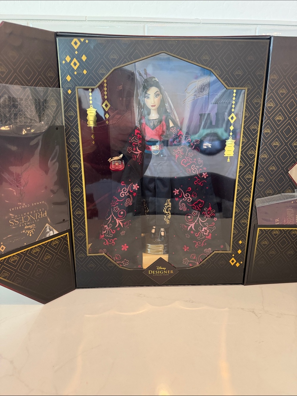 Disney Designer Collection Mulan Limited Edition Doll